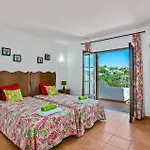 Villa Casa Do Laguinho By *