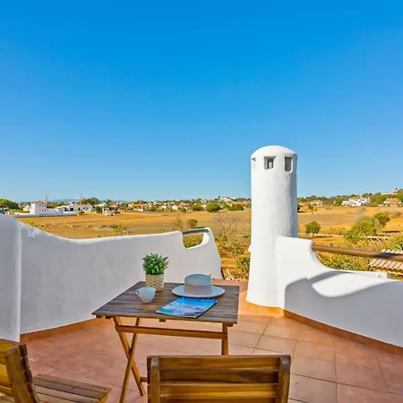 Villa Casa Do Laguinho By *